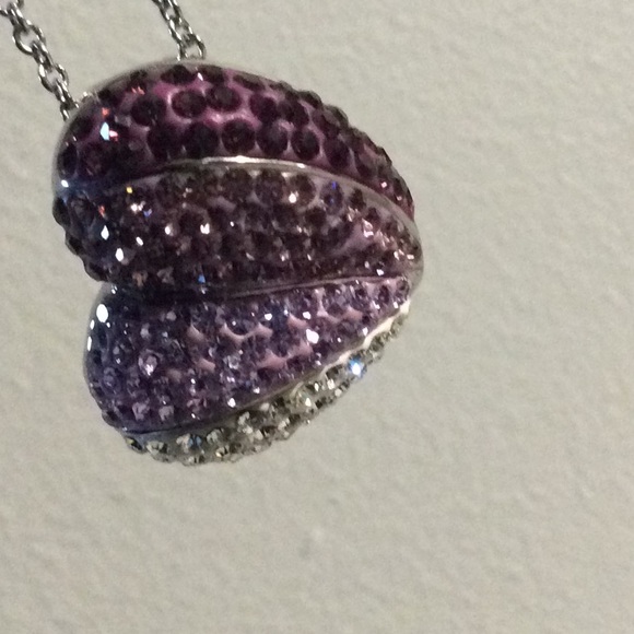 Beautiful sparkling heart necklace - Picture 4 of 4